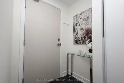 225 Veterans Drive 408, Brampton, On L7a 5l7