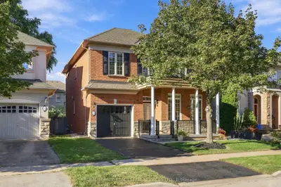 3396 Hayhurst Crescent, Oakville, On L6l 6w9