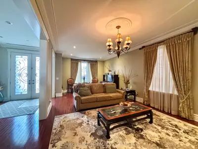 38 Wilmar Road, Toronto, On M9b 3r9