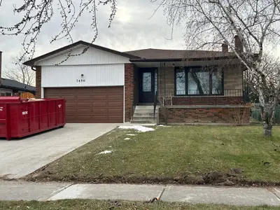 7490 Middleshire Drive Unit- 2, Mississauga, On L4t 3s2