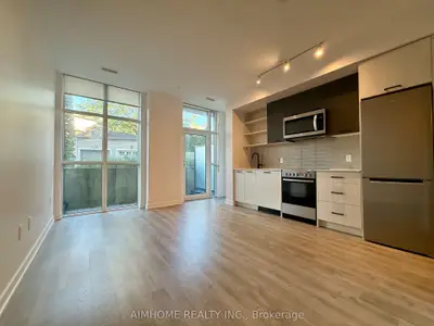 2300 St. Clair Avenue W 110, Toronto, On M6n 0b3