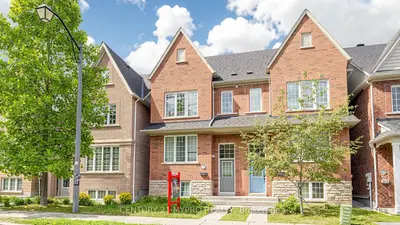 69 Haynes Avenue, Toronto, On M3j 0c3