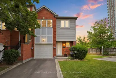 4605 Donegal Drive 24, Mississauga, On L5m 4x7