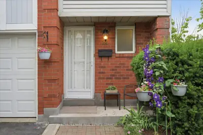 4605 Donegal Drive 24, Mississauga, On L5m 4x7