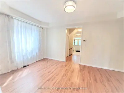 3827 Janice Drive, Mississauga, On L5m 7y6