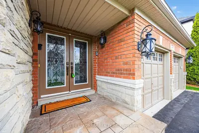 2481 Whistling Springs Crescent, Oakville, On L6m 5g3