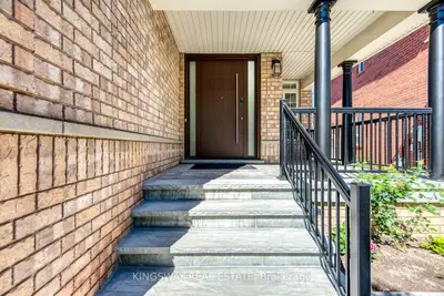 3133 Mission Hill Drive, Mississauga, On L5m 0b2