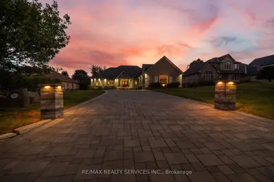 8910 Creditview Road, Brampton, On L6y 0g4