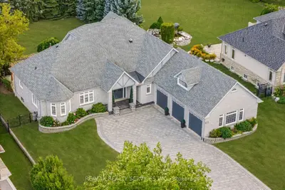 8910 Creditview Road, Brampton, On L6y 0g4