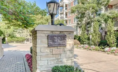 10 Old Mill Trail 210, Toronto, On M8x 2y9