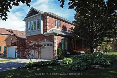 3332 Forrestdale Circle, Mississauga, On L5n 6x5