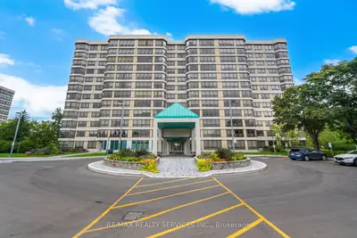 330 Mill Street S 404, Brampton, On L6y 3v3