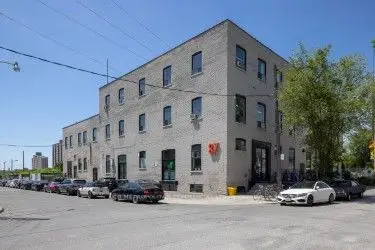 87 Wade Avenue 303, Toronto, On M6h 1p5