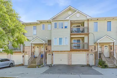 30 Stewart Maclaren Road, Halton Hills, On L7g 5l9