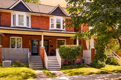 189 Pacific Avenue, Toronto, On M6p 2p6