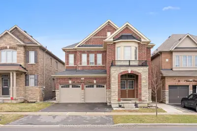 9 Goderich Drive, Brampton, On L7a 5a7