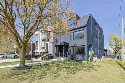 159 Locksley Avenue 3, Toronto, On M6b 3n6