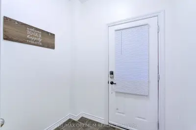 23 Bakewell Street, Brampton, On L6y 0p9