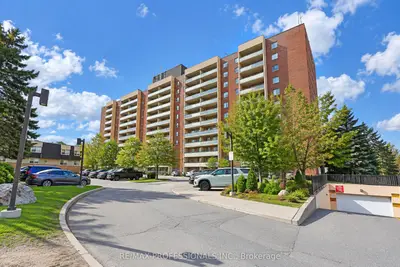 31 Four Winds Drive 701, Toronto, On M3j 1k9