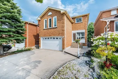 292 Ukraine Road, Mississauga, On L5b 3w6