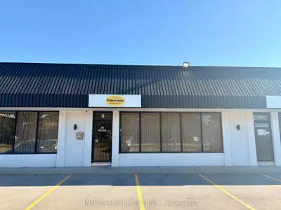 1076 Cardiff Boulevard #8, Mississauga, On L5s 1p3