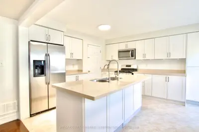 3 Chudleigh Avenue, Brampton, On L6x 0n1