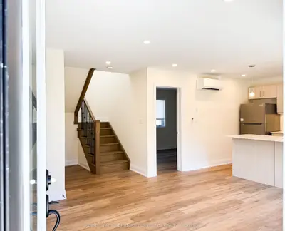 30 Snider Avenue Gsuite, Toronto, On M6e 4r9