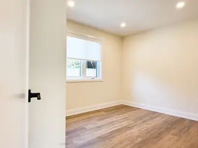 30 Snider Avenue Gsuite, Toronto, On M6e 4r9