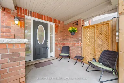 220 Mortimer Crescent, Milton, On L9t 8n8