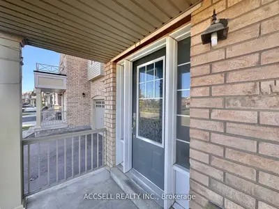 43 Banbridge Crescent, Brampton, On L6x 5m1