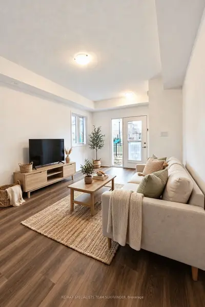 250 Sunny Meadows Boulevard 146, Brampton, On L6r 3y7