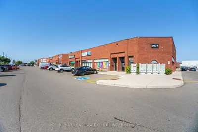 2074 Steeles Avenue E 19 ( Front Portion), Brampton, On L6t 5a5