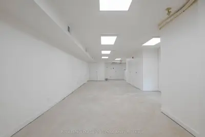 1224 King Street W Lower Level, Toronto, On M6k 1g4