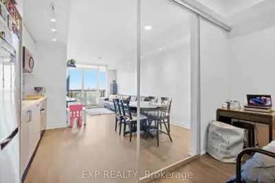 1928 Lake Shore Boulevard W 1712, Toronto, On M6s 0b1