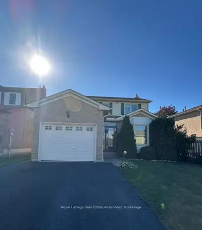 4 Nuttall Street, Brampton, On L6s 4x3