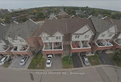 3030 Breakwater Court 44, Mississauga, On L5b 4n8