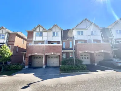 3030 Breakwater Court 44, Mississauga, On L5b 4n8