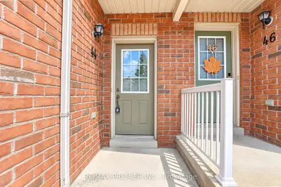 3030 Breakwater Court 44, Mississauga, On L5b 4n8