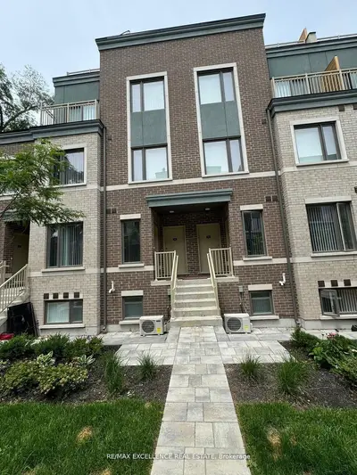 30 William Jackson Way #103, Toronto, On M8x 2j4