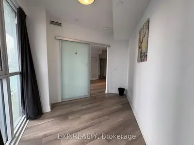 365 Prince Of Wales Drive 1702, Mississauga, On L5b 0g6