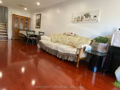 3412 Ellengale Drive, Mississauga, On L5c 1z4