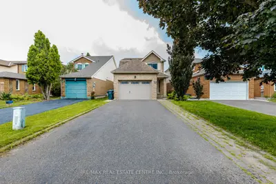 17 Scotia Drive #2, Brampton, On L6y 2w3