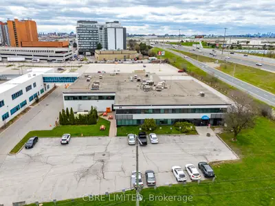 31 Fasken Drive, Toronto, On M9w 1k6