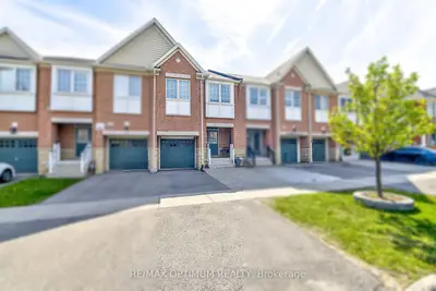 140 Sky Harbour Drive, Brampton, On L6y 0v1