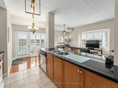 1379 Costigan Road 103, Milton, On L9t 2k6