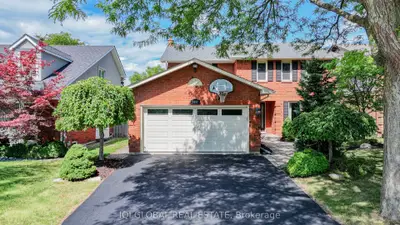 1497 Greenbriar Drive, Oakville, On L6m 1y9