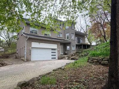 176 Wyndham Street, Mississauga, On L5m 1n5