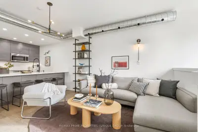311 Gilmour Avenue, Toronto, On M6p 2a3