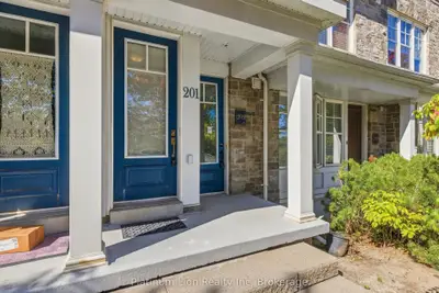 1437 Lakeshore Road 201, Mississauga, On L5e 0a2