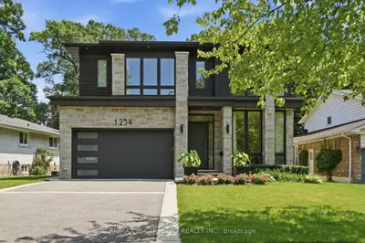 1254 Bramblewood Lane, Mississauga, On L5h 1m1